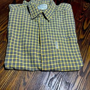 Men’s large Columbia Shirt